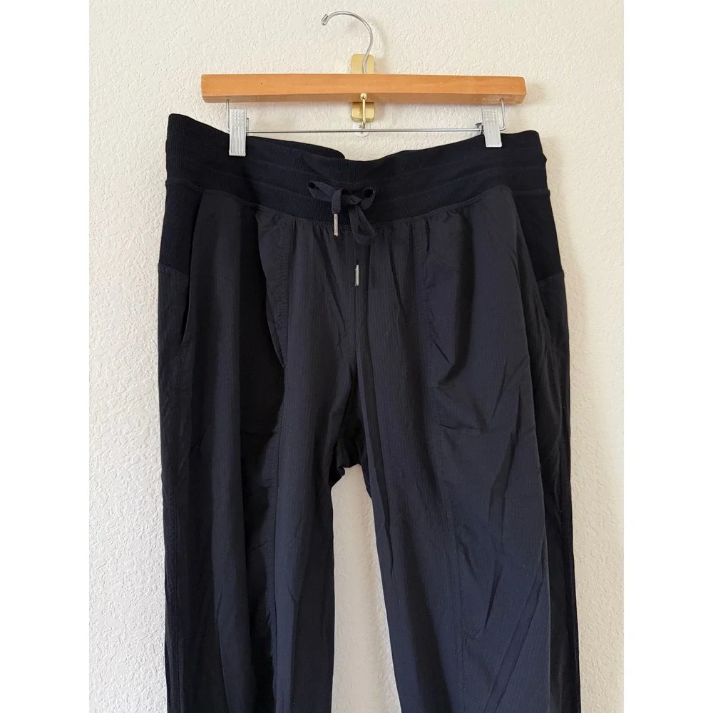 Lululemon Women's Black High Rise Dance Studio Jogger W5BPJS Size 12 Athleisure - Picture 3 of 6